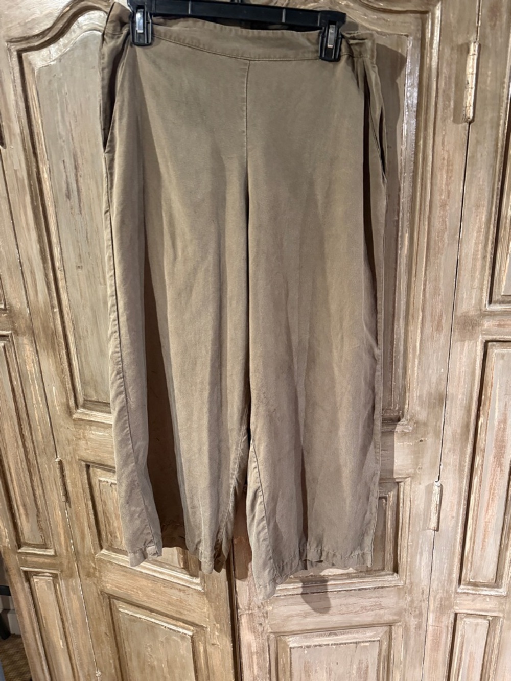 Cut Loose Tencel Wide-Leg Crop pant - Picture 2 of 3